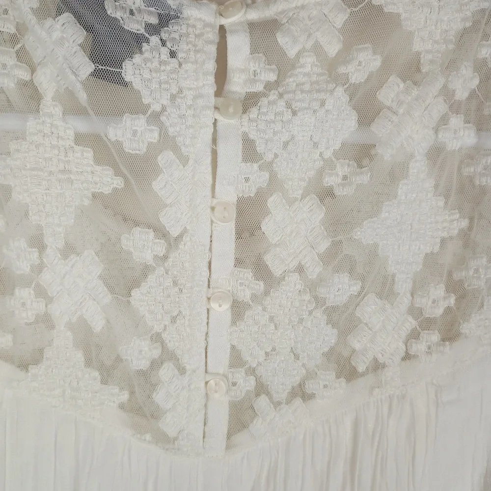 Style & Co White Lace Yoke Sleeveless Blouse Boho Crinkle Top Large - Picture 6 of 8
